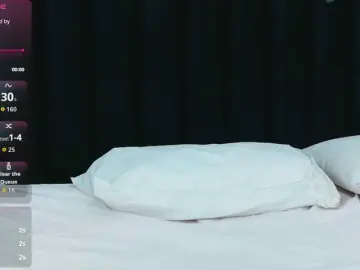 Horny18girl  live sex cam