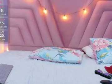 Horny18girl  live sex cam