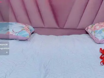 Horny18girl  live sex cam