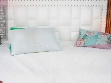 Horny18girl  live sex cam