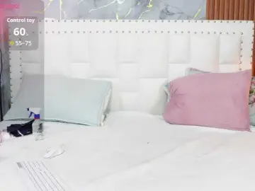 Horny18girl  live sex cam