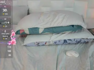 Horny18girl  live sex cam