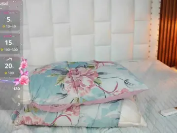 Horny18girl  live sex cam