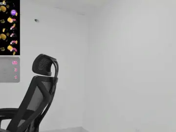 NadiaSamiri  live sex cam