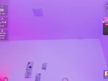 NadiaSamiri  live sex cam