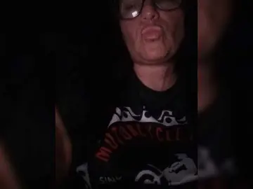 NadiaSamiri  live sex cam