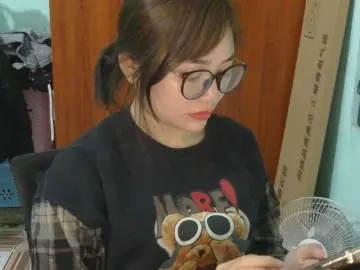 Nana7777  live sex cam