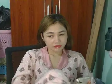 Nana7777  live sex cam