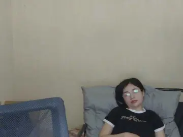 Nana7777  live sex cam