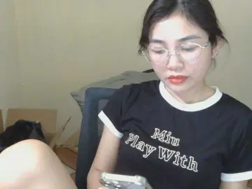 Nana7777  live sex cam