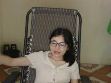 Nana7777  live sex cam