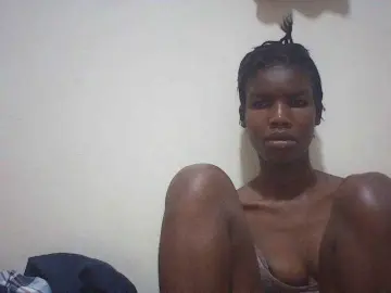 Beautyviny2  live sex cam