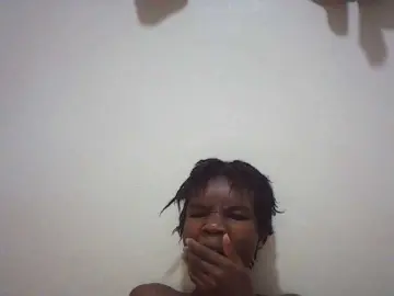 Beautyviny2  live sex cam