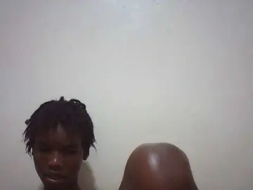 Beautyviny2  live sex cam