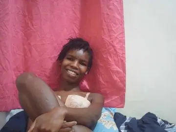 Beautyviny2  live sex cam