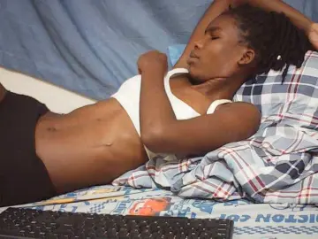 Beautyviny2  live sex cam