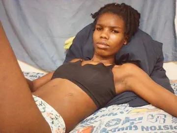 Beautyviny2  live sex cam