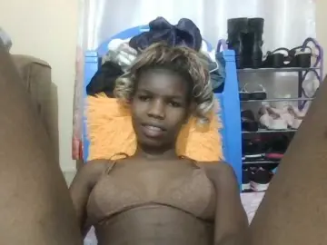 Beautyviny2  live sex cam