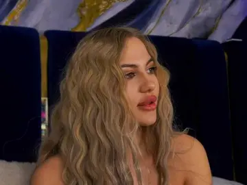 ChloeGracee  live sex cam