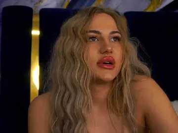 ChloeGracee  live sex cam