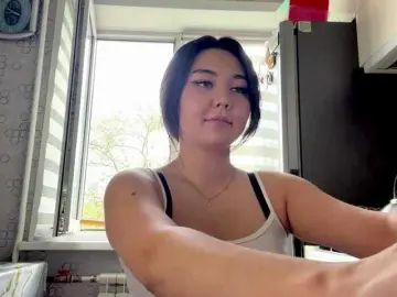 CrystaTakenaka  live sex cam