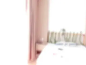 Curly-Sue  live sex cam