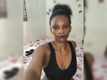 Ebbonyrakael  live sex cam