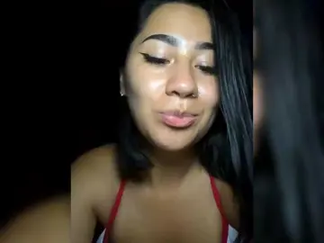 Evelyn-  live sex cam