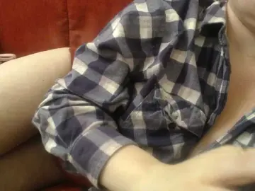 KarinaPlay23  live sex cam