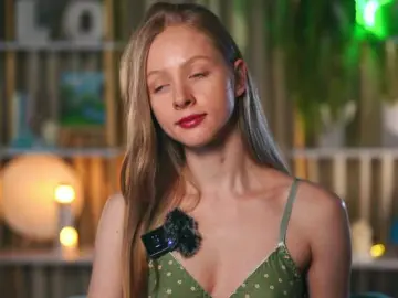 MiaVebes  live sex cam