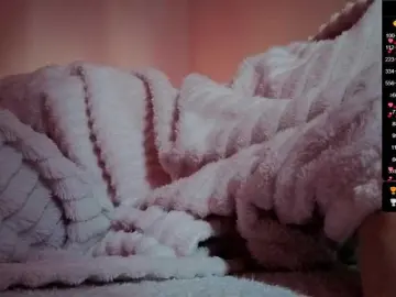 Nestyzz  live sex cam