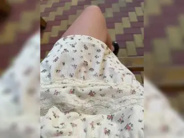 Nestyzz  live sex cam