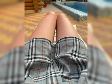 Nestyzz  live sex cam