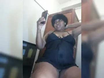 Nuna12  live sex cam