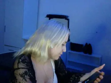 Rodi69  live sex cam