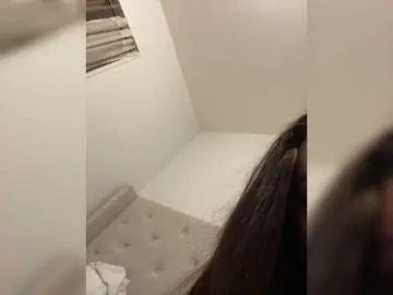 Yasminechienne  live sex cam