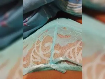 Bulochka733  live sex cam