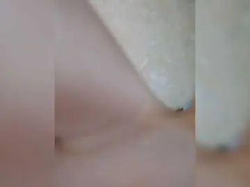 Bulochka733  live sex cam