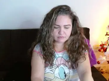 Helenca1980  live sex cam