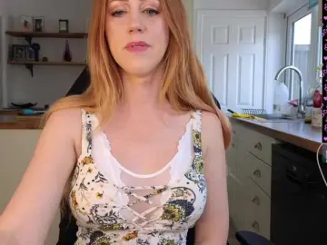 Stripmequick  live sex cam