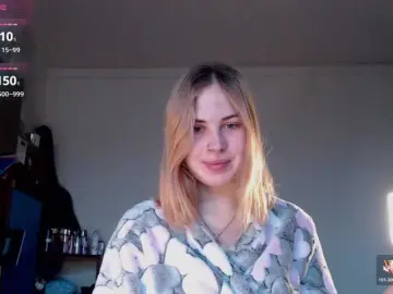 AlisMoona  live sex cam