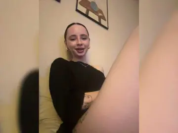 Joystickaa  live sex cam