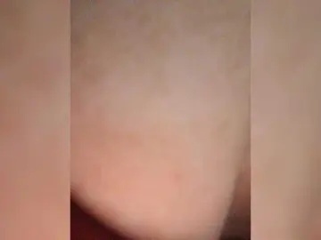 Tata42  live sex cam