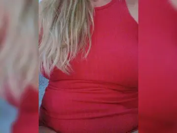Tata42  live sex cam