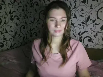 YourEmilie  live sex cam