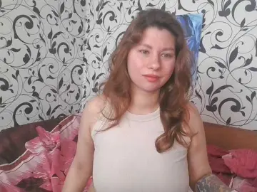 YourEmilie  live sex cam