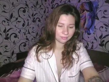 YourEmilie  live sex cam