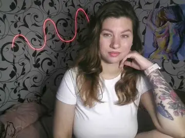 YourEmilie  live sex cam