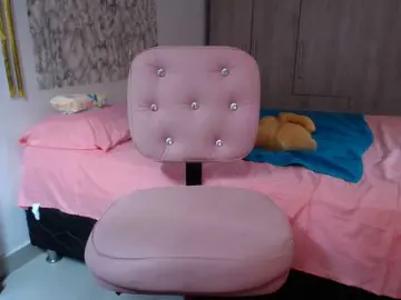 Agatafox  live sex cam