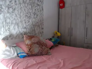 Agatafox  live sex cam